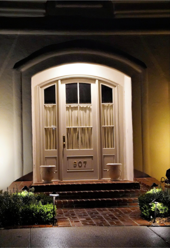 Main image White door